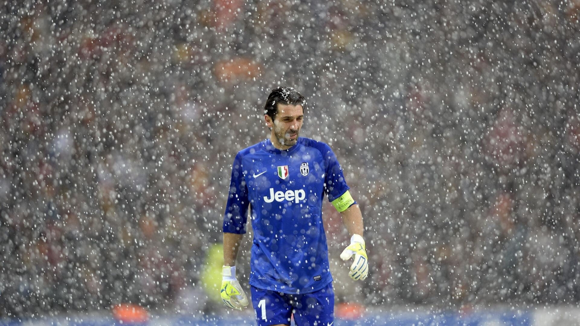 九游正版官网-五大联赛是否通过压迫位置错位制造反击漏洞,五大联赛打法